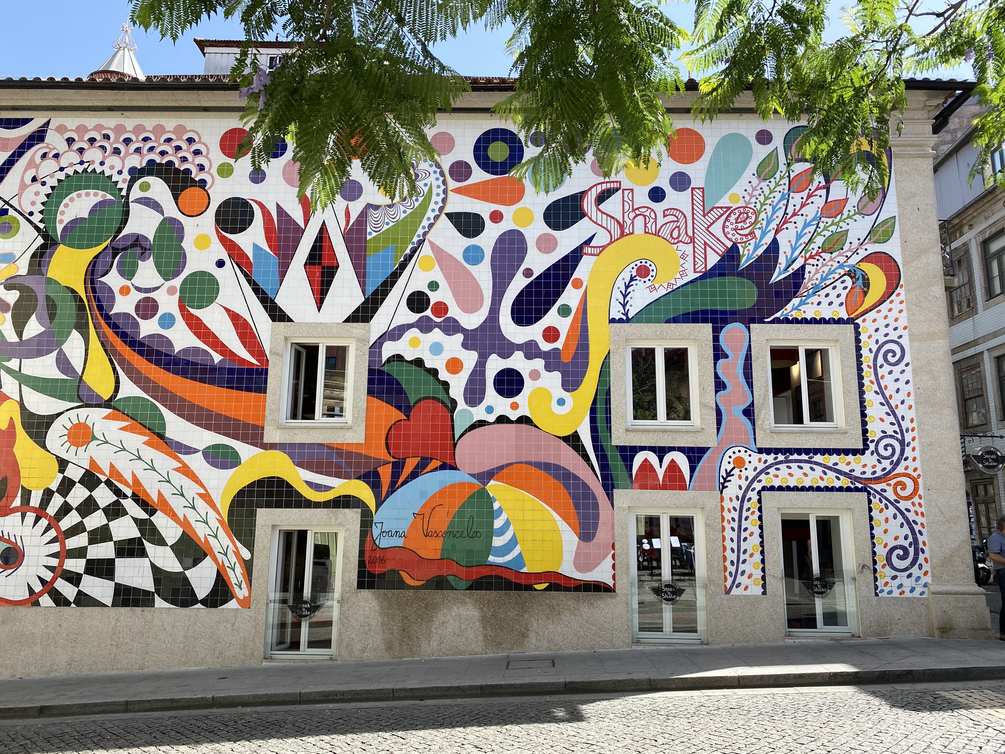 L'art de rue dans la ville de Porto
